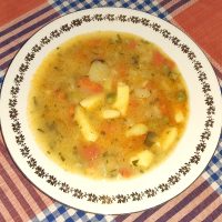 zeleninová polievka s haluškami